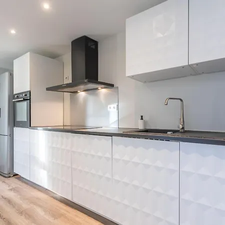 Superbe F2 Spacieux - Raphael Apartment