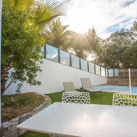 Superbe F2 Spacieux - Raphael Saint-Raphaël