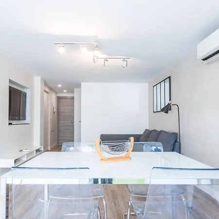Apartment Superbe F2 Spacieux - Raphael *